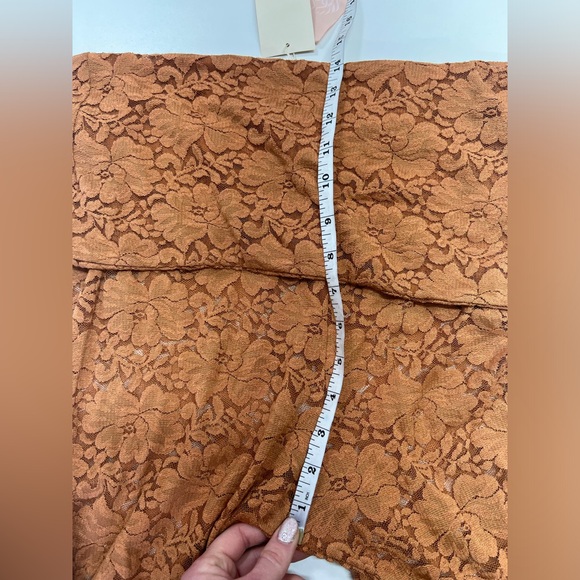 Free People We Are Hot As Hell All Tied Up Lace Bell Bottom Pants NEW With Tags - Picture 8 of 12